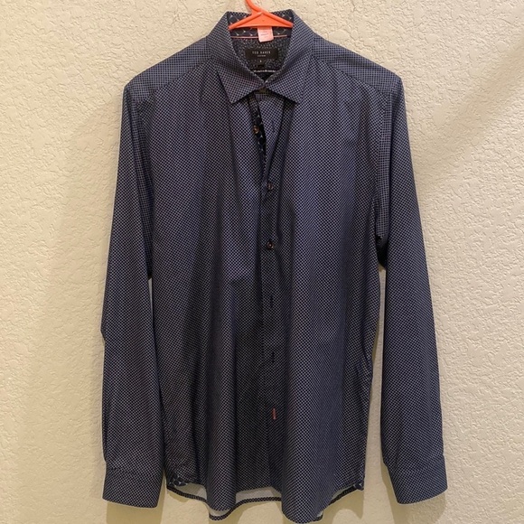 🌹Host Pick🌹▶️Ted Baker London◀️ geometric shirt size 3 Mens - Picture 1 of 6